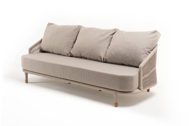 "Верона" диван 3-местный плетеный из роупа, каркас алюминий белый муар, роуп бежевый круглый, ткань бежевая 052 "Верона" диван 3-местный плетеный из роупа, каркас алюминий белый муар, роуп бежевый круглый, ткань бежевая 052