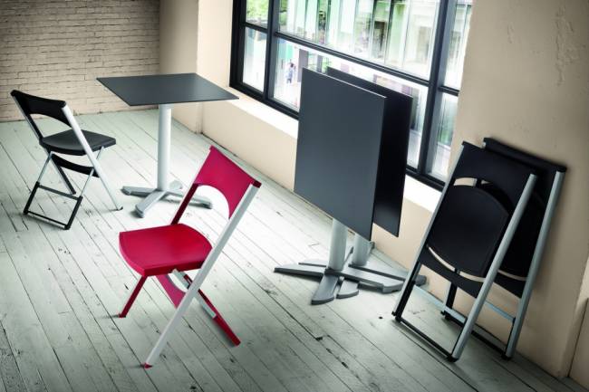 Стул пластиковый складной Compact жемчужно-серый 435х470х775 мм Стул пластиковый складной Compact жемчужно-серый 435х470х775 мм