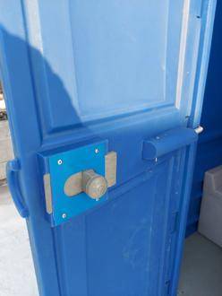 ТУАЛЕТНАЯ КАБИНА ЭКОМАРКА ЕВРОСТАНДАРТ «ДАЧНИК» (НАКОПИТЕЛЬНЫЙ БАК 150Л)