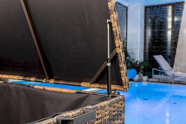 Сундук для хранения KARL 120 c колесиками коричневый Сундук для хранения KARL 120 c колесиками коричневый