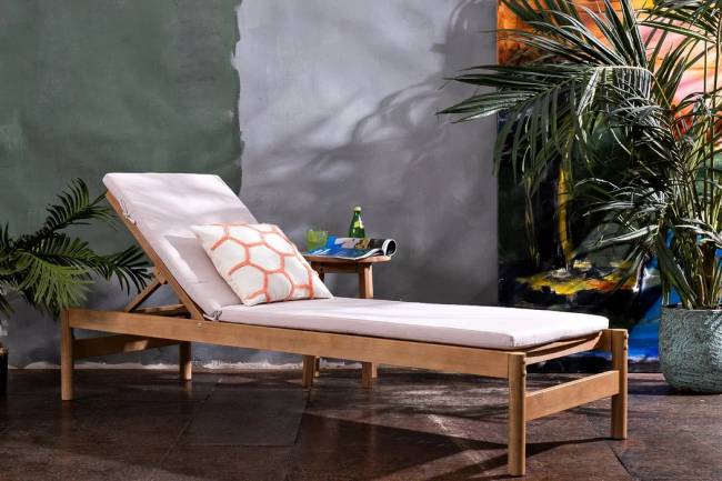 Шезлонг из акации BUNGALOW Шезлонг из акации BUNGALOW