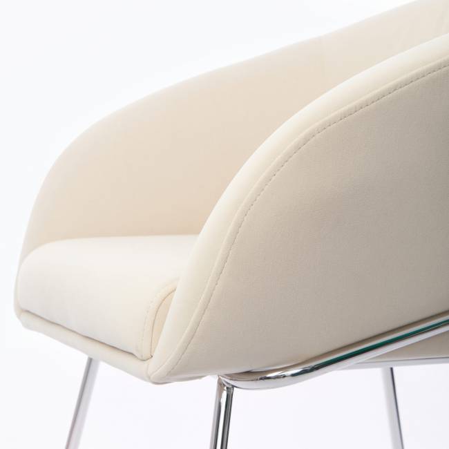 Дизайнерский стул Elegans бежевый, основание хром Дизайнерский стул Elegans бежевый, основание хром