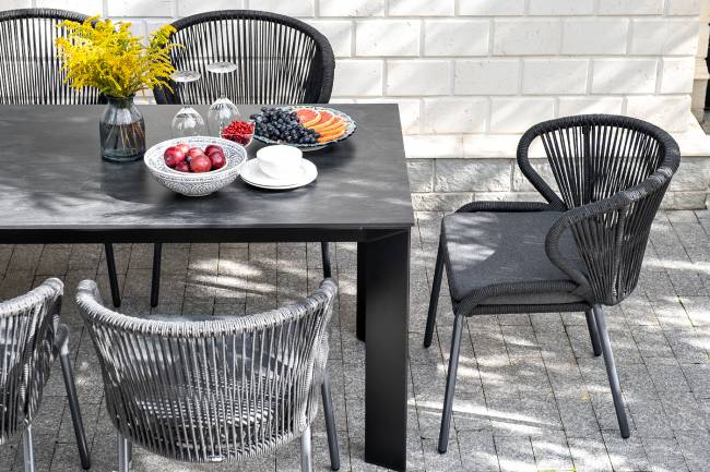 "Милан" стул плетеный из роупа, каркас алюминий темно-серый (RAL7024) муар, роуп темно-серый круглый, ткань темно-серая 027 "Милан" стул плетеный из роупа, каркас алюминий темно-серый (RAL7024) муар, роуп темно-серый круглый, ткань темно-серая 027