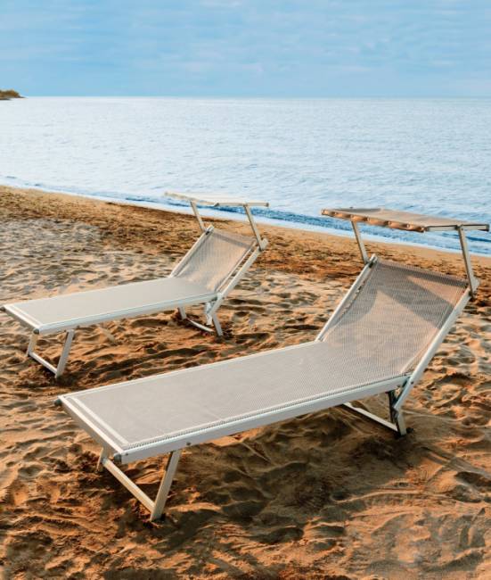 Шезлонг-лежак металлический Big серебристый 2040х840х470 мм Шезлонг-лежак металлический Big серебристый 2040х840х470 мм
