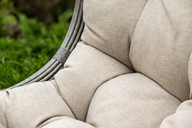 "Венеция" подвесное кресло-кокон из искусственного ротанга, цвет серый с бежевой подушкой "Венеция" подвесное кресло-кокон из искусственного ротанга, цвет серый с бежевой подушкой