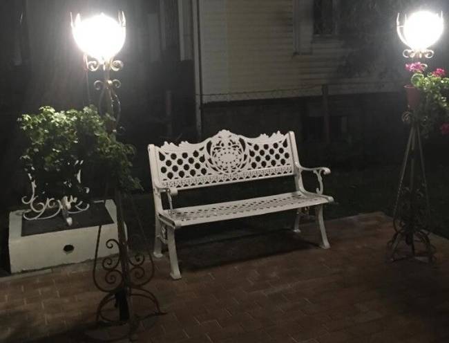 Скамейка из литого алюминия Rio White